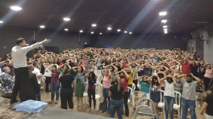 Pastor-corona-e1615983953205_widelg