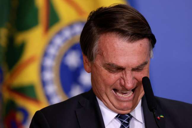 BolsonaroSorrindo2