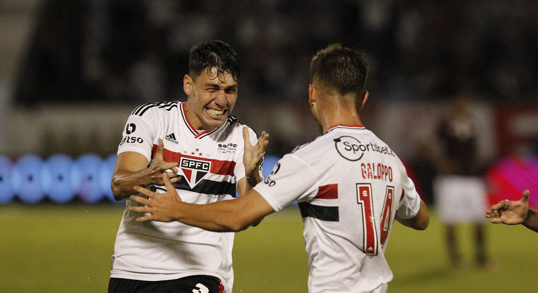 Espgaloppo-comemora-gol-pelo-sao-paulo-19012023222806776