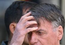 Defesa entra com novo recurso, cita Fux e tenta levar condenação de Bolsonaro ao plenário do STF