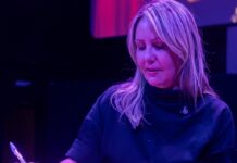 Livro registra a trajetória da MT Escola de Teatro como marco da política cultural em Mato Grosso