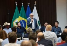 Governador anuncia manutenção do congelamento do Fethab até fim do ano e fim do imposto em 2027