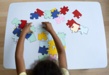 Autismo no SUS: direito ao tratamento e como vencer a fila de espera