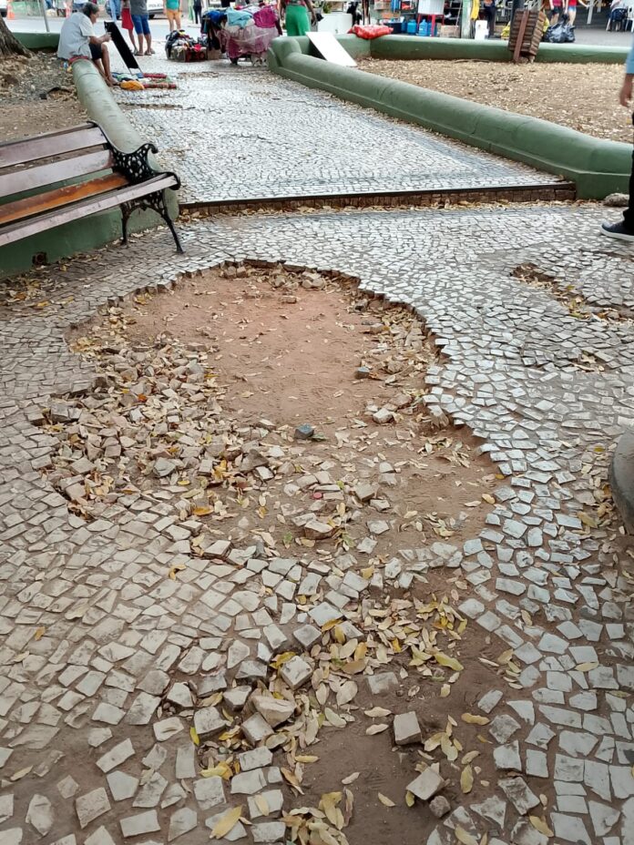 BuraconaPraça
