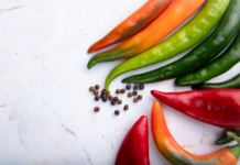 Quanto mais ardida, melhor? Conheça 9 tipos de pimenta e quando usar cada uma