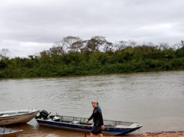 Mauro Mendes muda o discurso e a imagem, mas ainda enfrenta a resistência dos pescadores em Mato Grosso