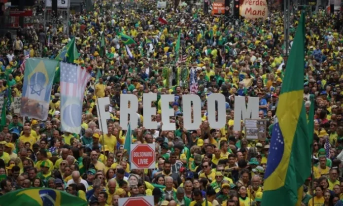 manifestacao-na-paulista-