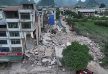 Tragédia entre Nepal e Tibete deixa 362 mortos e mais de 1.300 desaparecidos