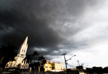 Ciclone extratropical e frente fria trazem risco de granizo e tempestade para MT e mais sete estados entre hoje e amanhã