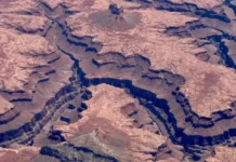 Mais de 20 pessoas estão desaparecidas após inundação repentina no Grand Canyon