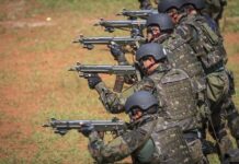 Corte recebe denúncia contra dez acusados de homofobia contra militar da Aeronáutica
